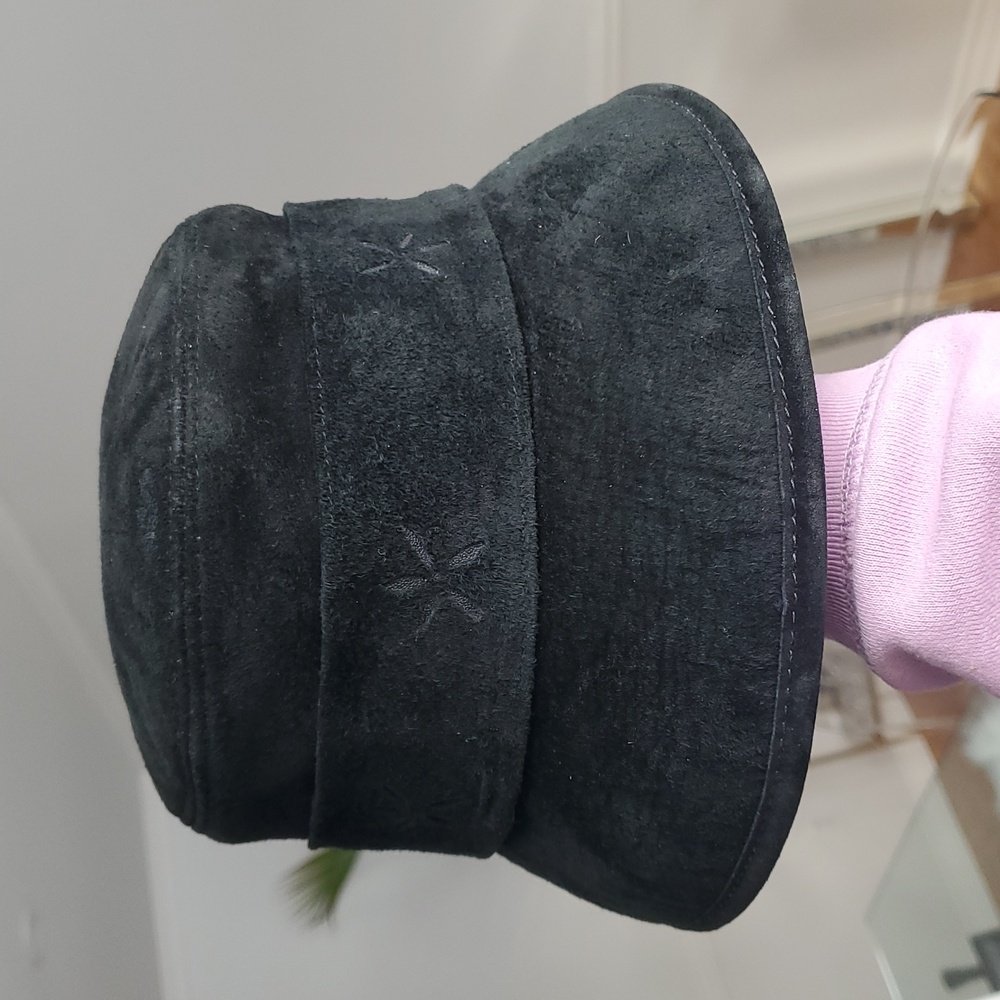 Gravel Black Shearling Sheepskin Suede Fur Bucket Prairie Hat